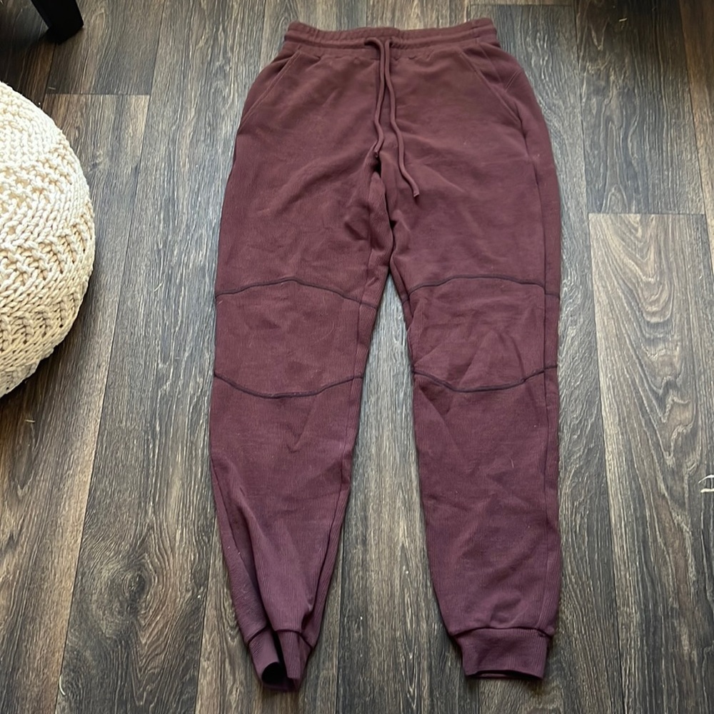 Alo Joggers